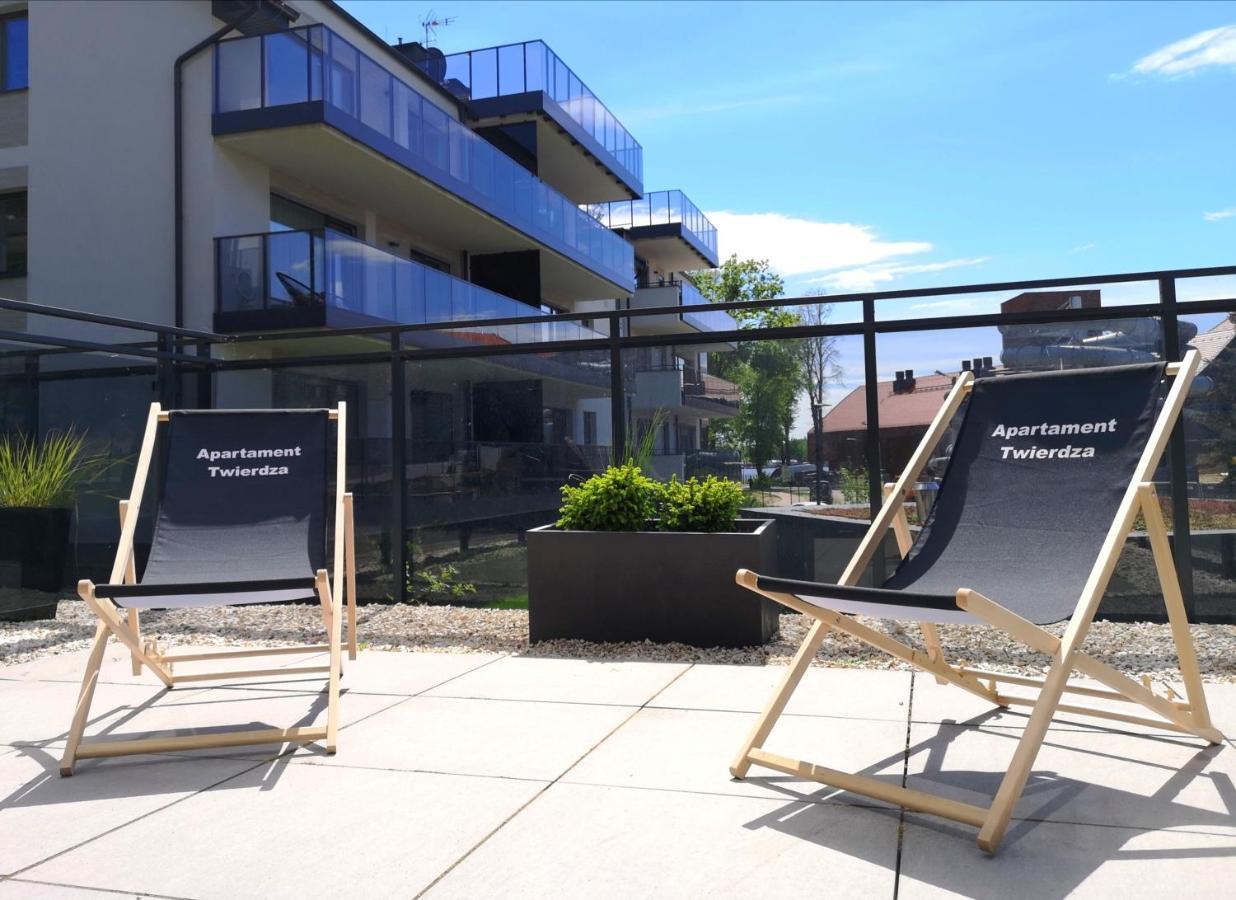 Apartament Twierdza Z Widokiem Na Jezioro Ostroda Exterior photo